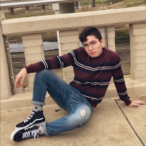 Meet your Posher, Diego